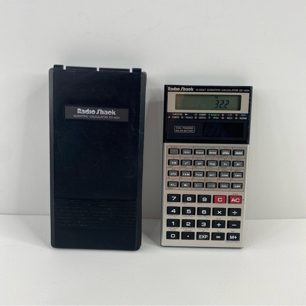 RADIO SHACK 10 Digit Scientific Calculator EC-4031 Solar Powered Function W/Case